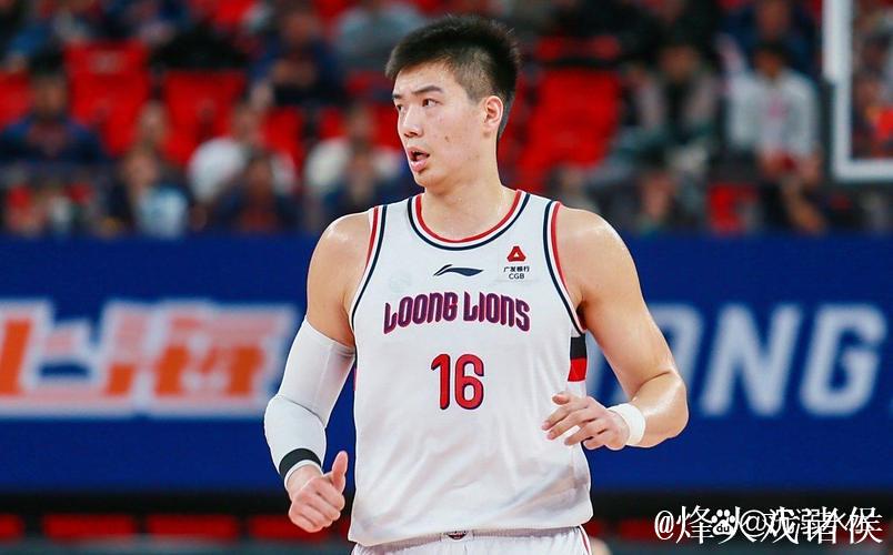 焦泊乔14+10郭昊文复出20+5 广东送南京5连败